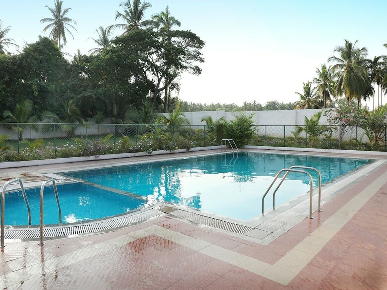 Hotel Oyo 13893 Stay Simple Brindavan Resort