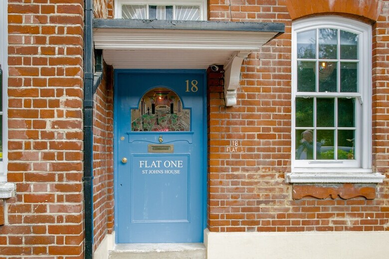 Stylish Deptford 2 Bed Apartment