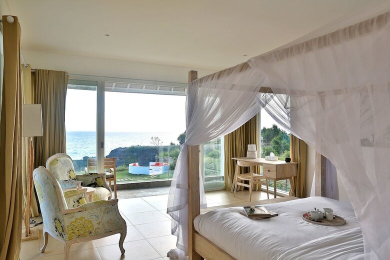 Villa Putih