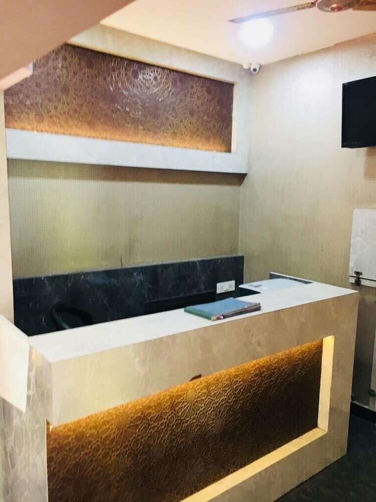 Hotel Le Stay Inn