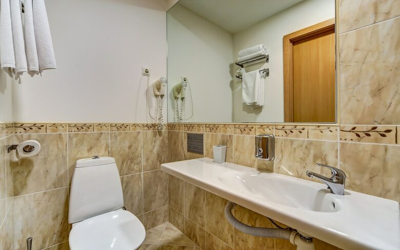 Polikoff Business Hotel