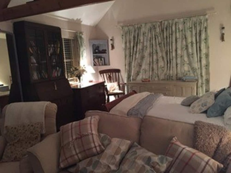 Mulleys Cottage Bed And Breakfast