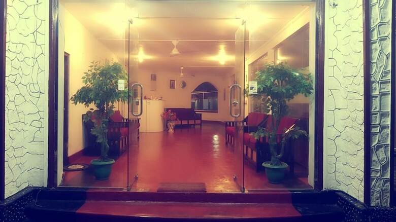 Hotel Delight Guest House And Restaurant