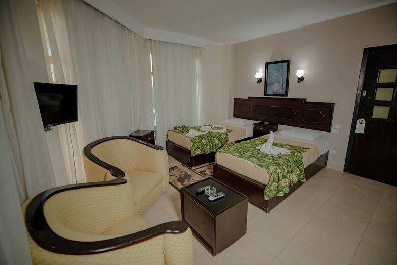 Hotel Sand Beach Resort