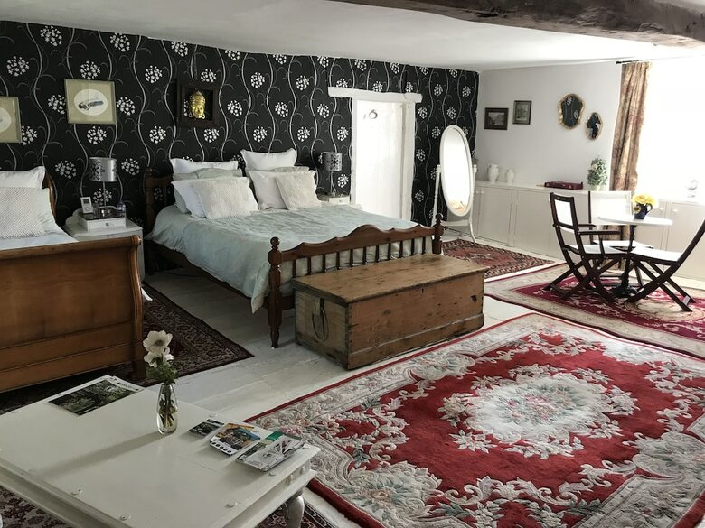 Wisteria House Bed & Breakfast