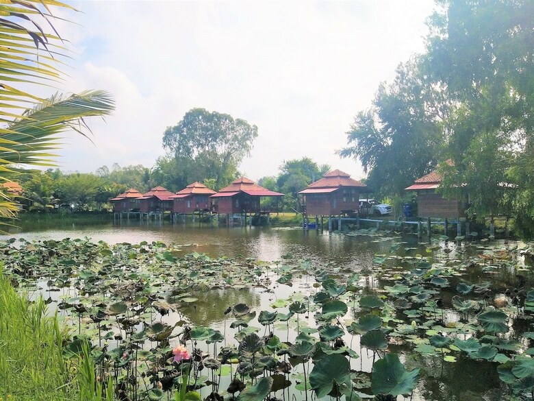 Hotel Sarocha Resort Rayong
