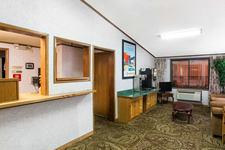 Hotel Howard Johnson By Wyndham Wilmington