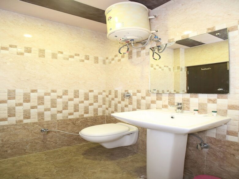 Oyo 3025 Hotel Amaze