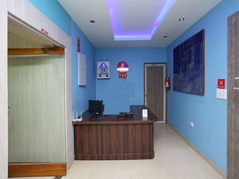 Hotel Oyo 11659 Kalinga Regency