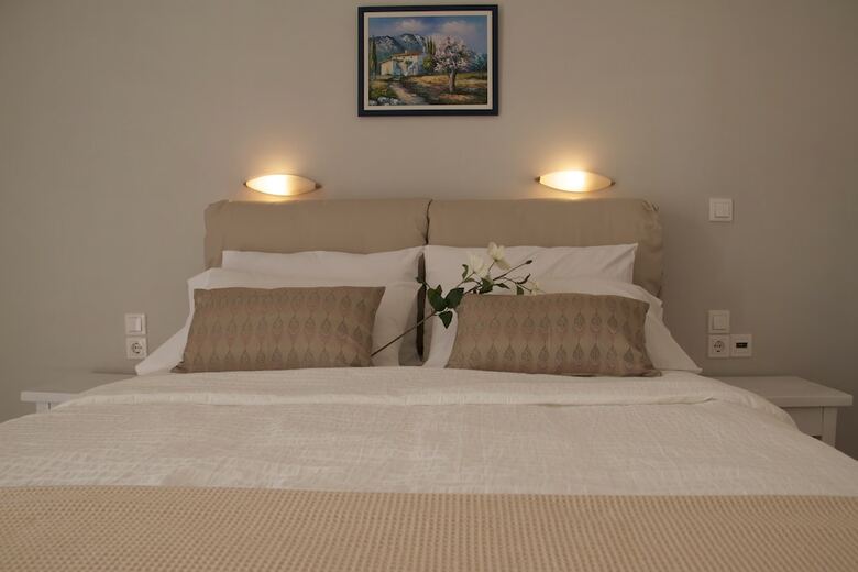 Hotel Milos
