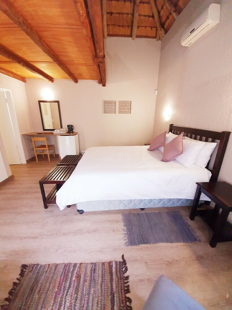 Bed & Breakfast Shingalana Guest House