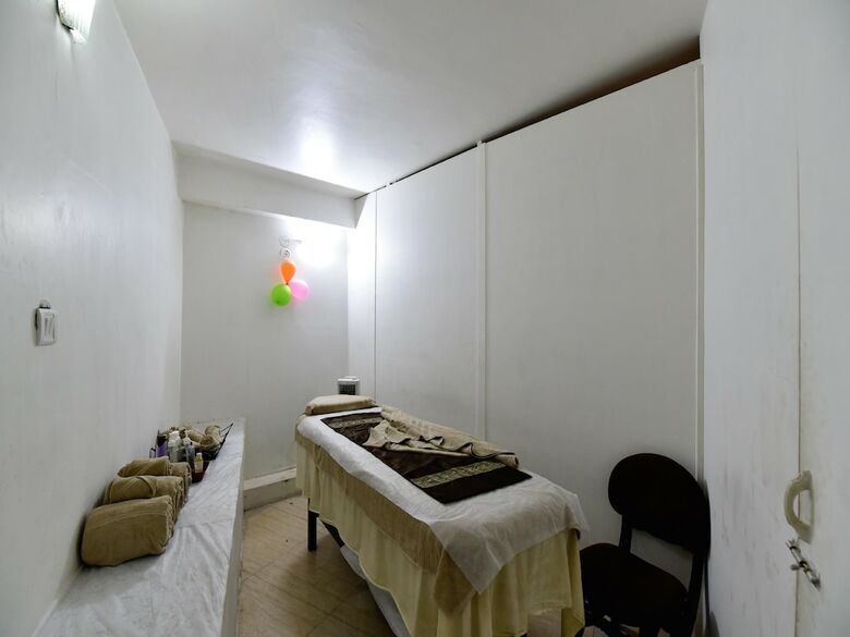 Oyo 1492 Hotel Broadway Inn