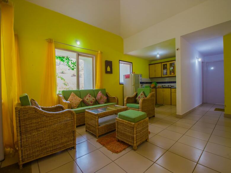 Oyo 13840 Home Radiant 2bhk Lpk Waterfront