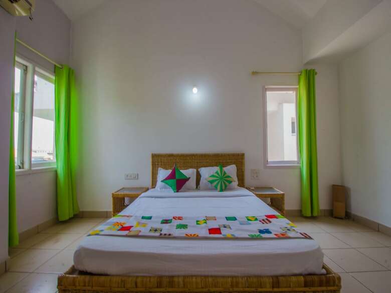 Oyo 13840 Home Radiant 2bhk Lpk Waterfront