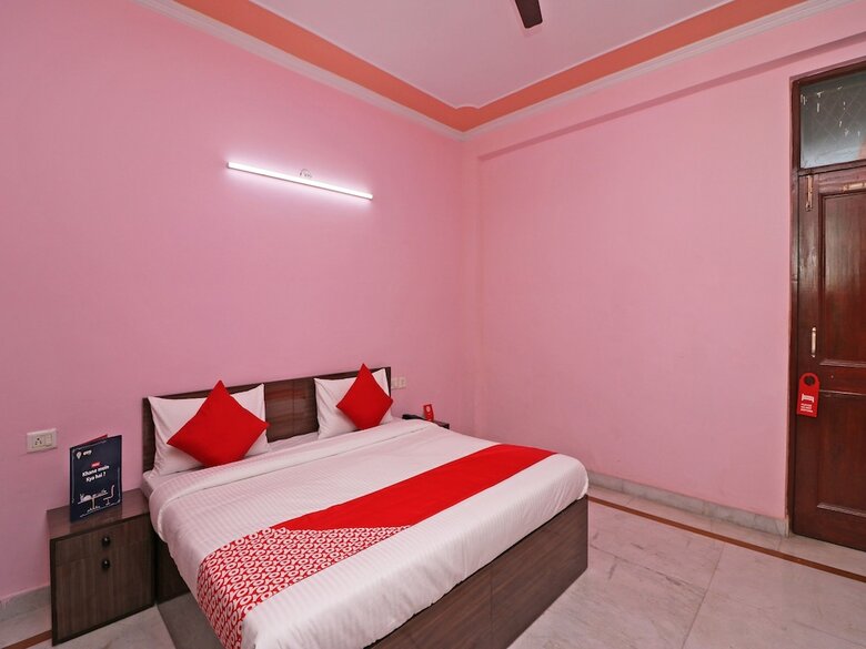 Hotel Oyo 12774 Akash Residency
