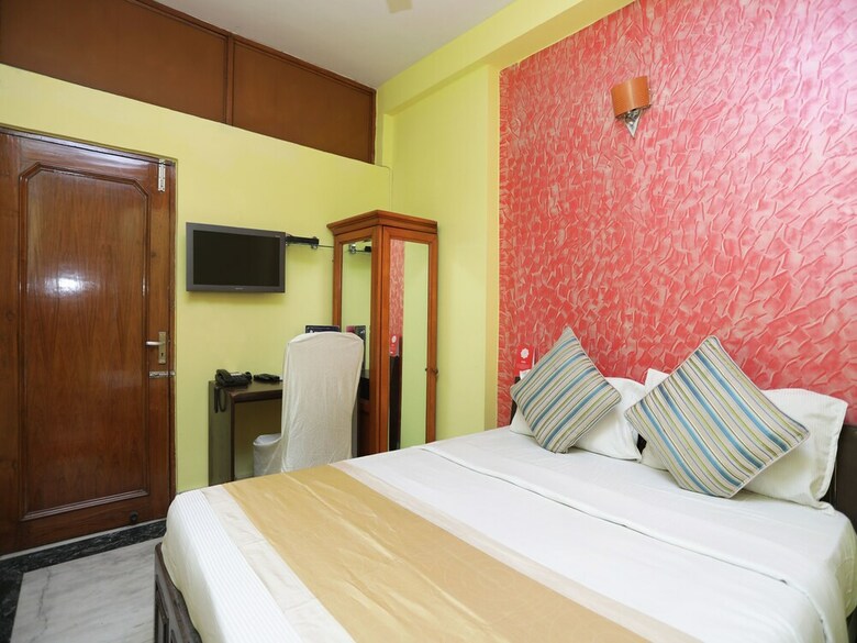 Hotel Oyo 12190 Blue Umbrella