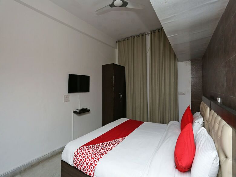 Oyo 13396 Hotel Prefer Inn