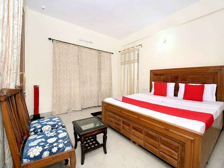 Oyo 13128 Home 2bhk Boparai House Barog