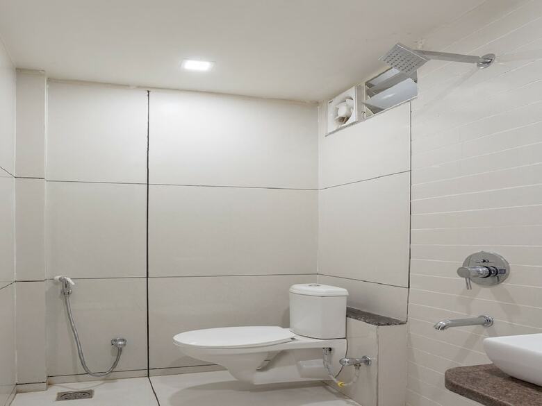 Oyo 13376 Hotel Shri Vilas
