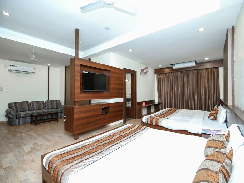 Oyo 13279 Hotel Jabali Palace