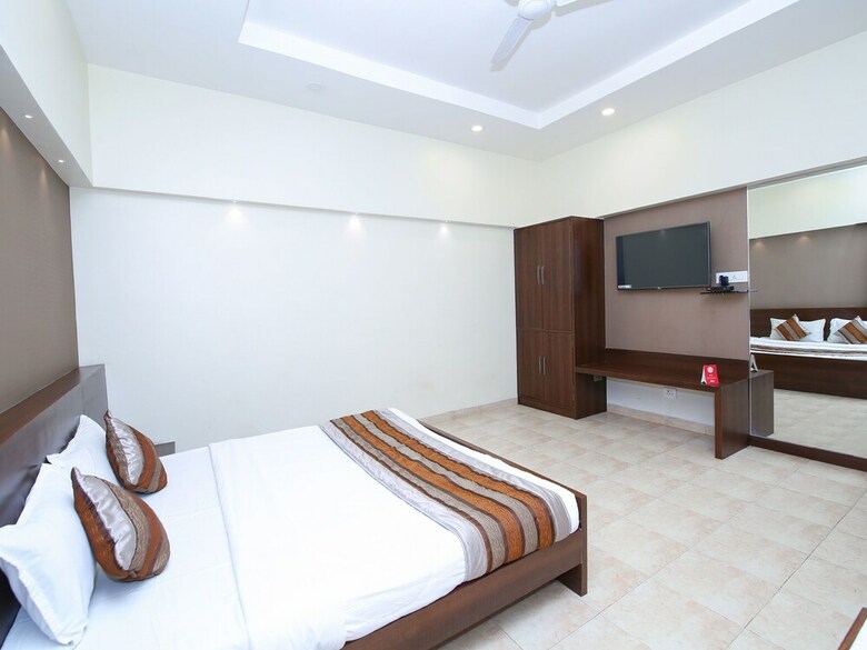 Oyo 13279 Hotel Jabali Palace