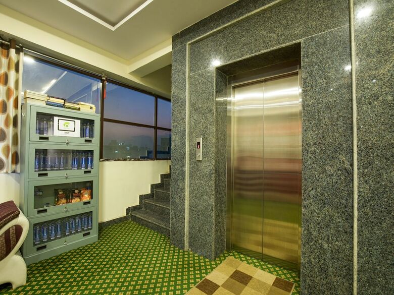 Hotel Oyo 13162 Swiss Legrand