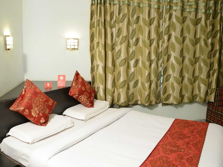 Hotel Oyo 4106 Babbars Den