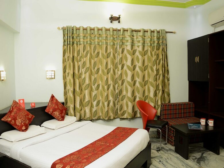 Hotel Oyo 4106 Babbars Den