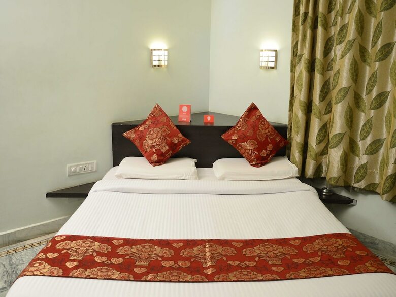 Hotel Oyo 4106 Babbars Den