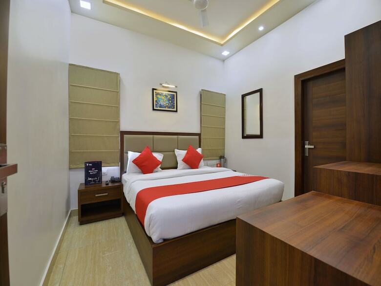 Oyo 11928 Hotel Ajmer Regency