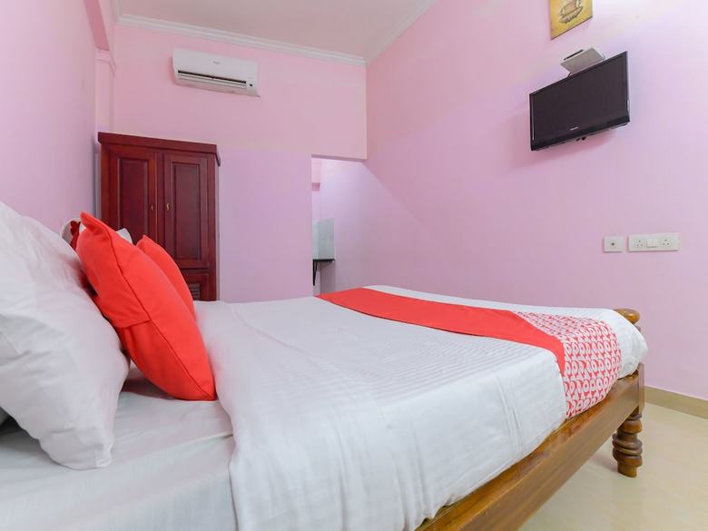 Hotel Oyo 11529 Diamond Residency