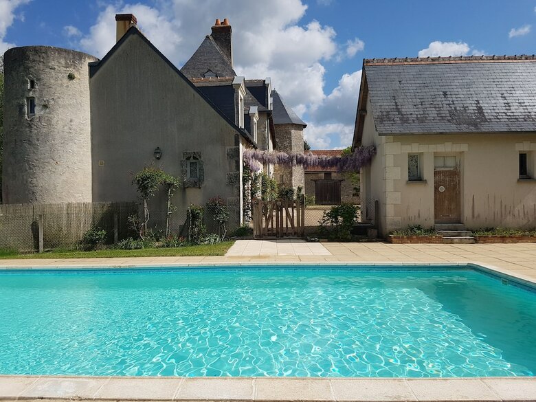 Hotel Chambres D'h�tes Manoir De Chaix