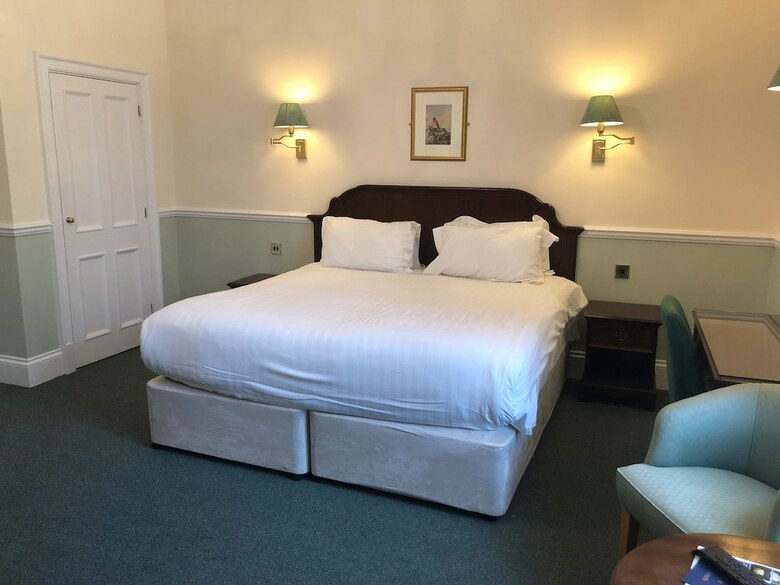 Lynford Hall Hotel
