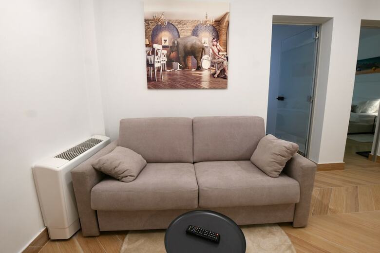 Aparthotel Milenij