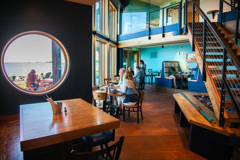 Hotel Blue Wave Inn