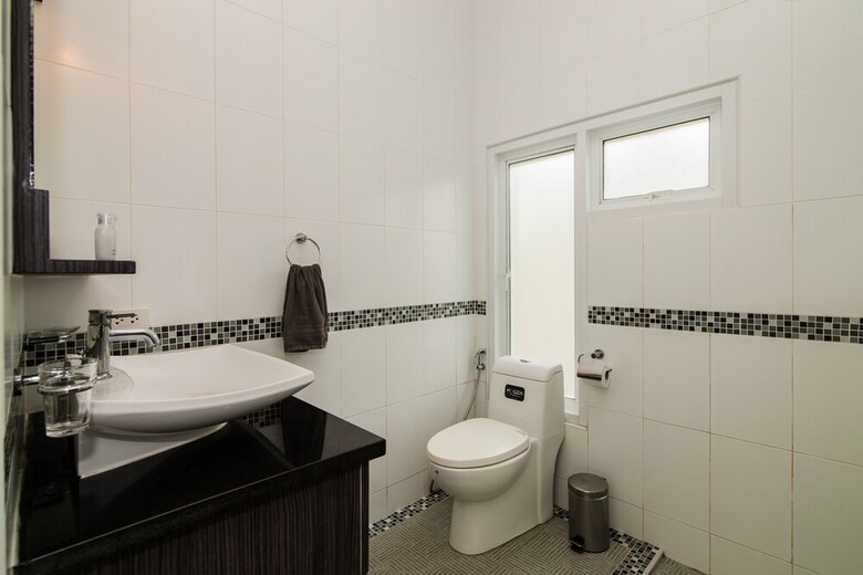 Private  4 Bedroom Pool Villa L28