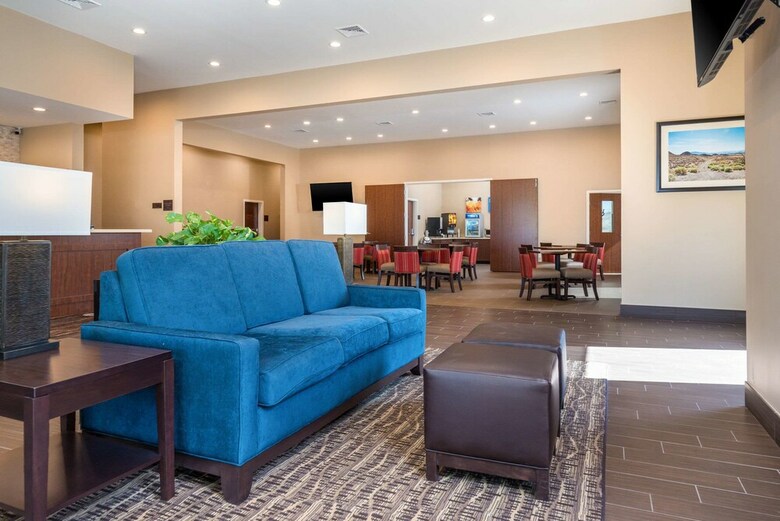 Hotel Comfort Inn