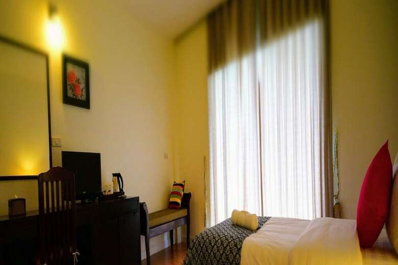 Hotel Home And Hill Resort