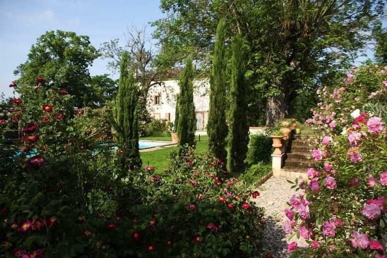 Hotel Domaine De Berthalay