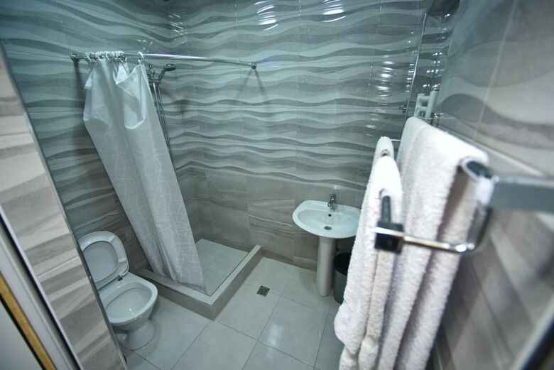 Mbm Hotel Yerevan