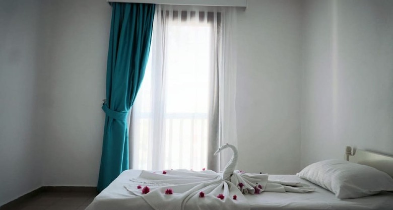 G�mbet Cove Hotel