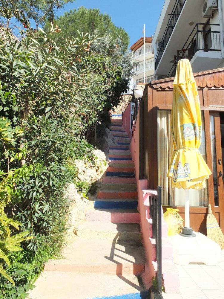 Hotel Caretta Pansiyon