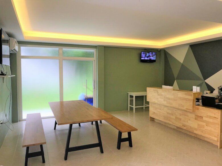 Hotel Vj Island View