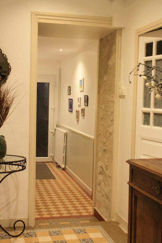 Bed & Breakfast Chambres H�tes Le Dolmen