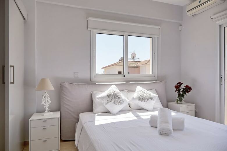 Velomar Villa