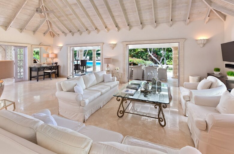 Villa Bluff Cottage By Altman