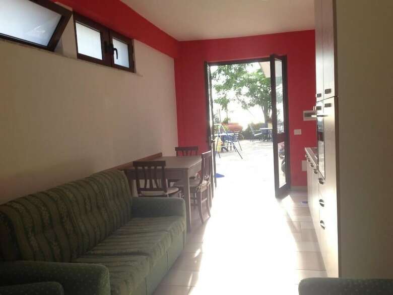 Bed & Breakfast Villa Malandrino Guest House