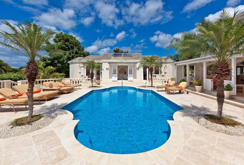 Villa Half Century House By Altman