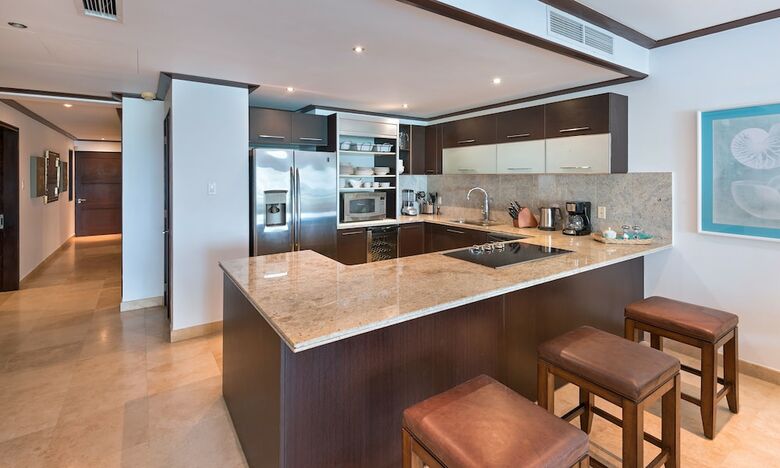 Villa Coral Cove 11 By Altman
