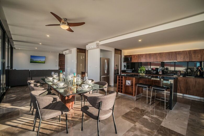 Apartamentos Kuxtal 5th Avenue Condo